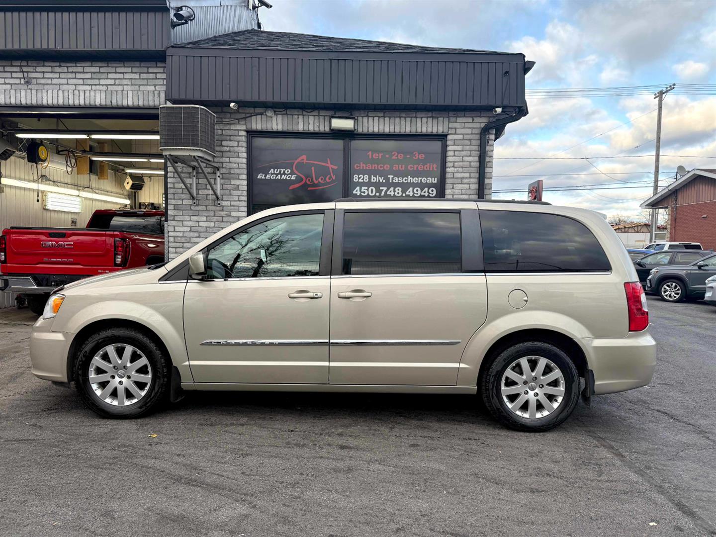 chrysler Town - Country 2016 - 11