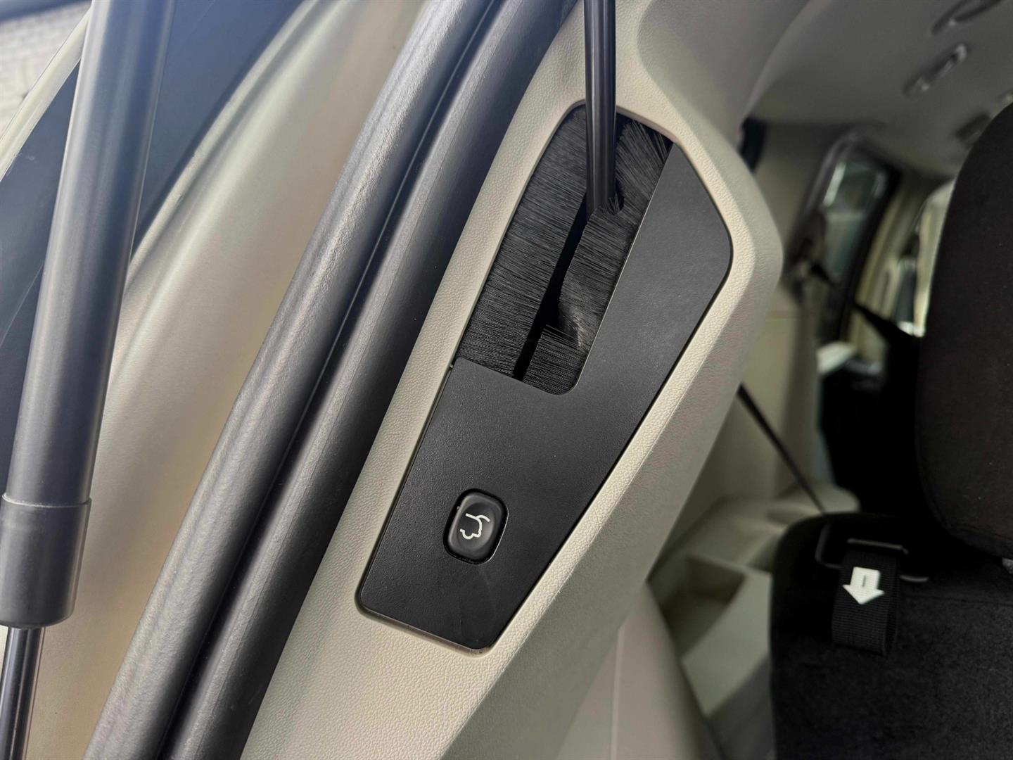 chrysler Town - Country 2016 - 15