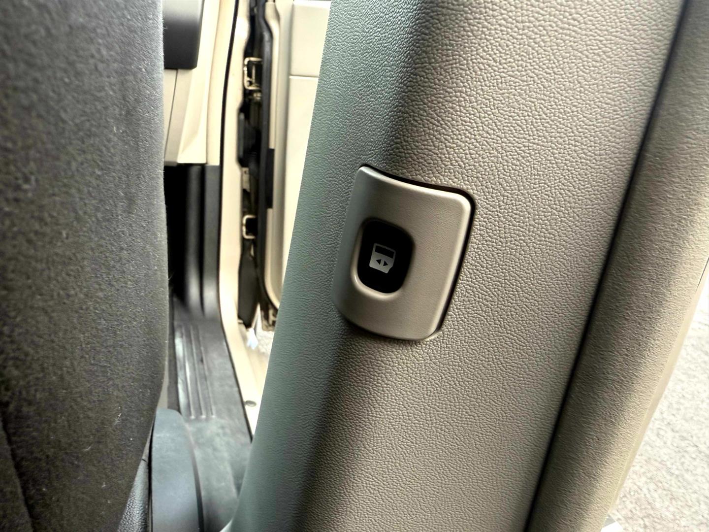 chrysler Town - Country 2016 - 24