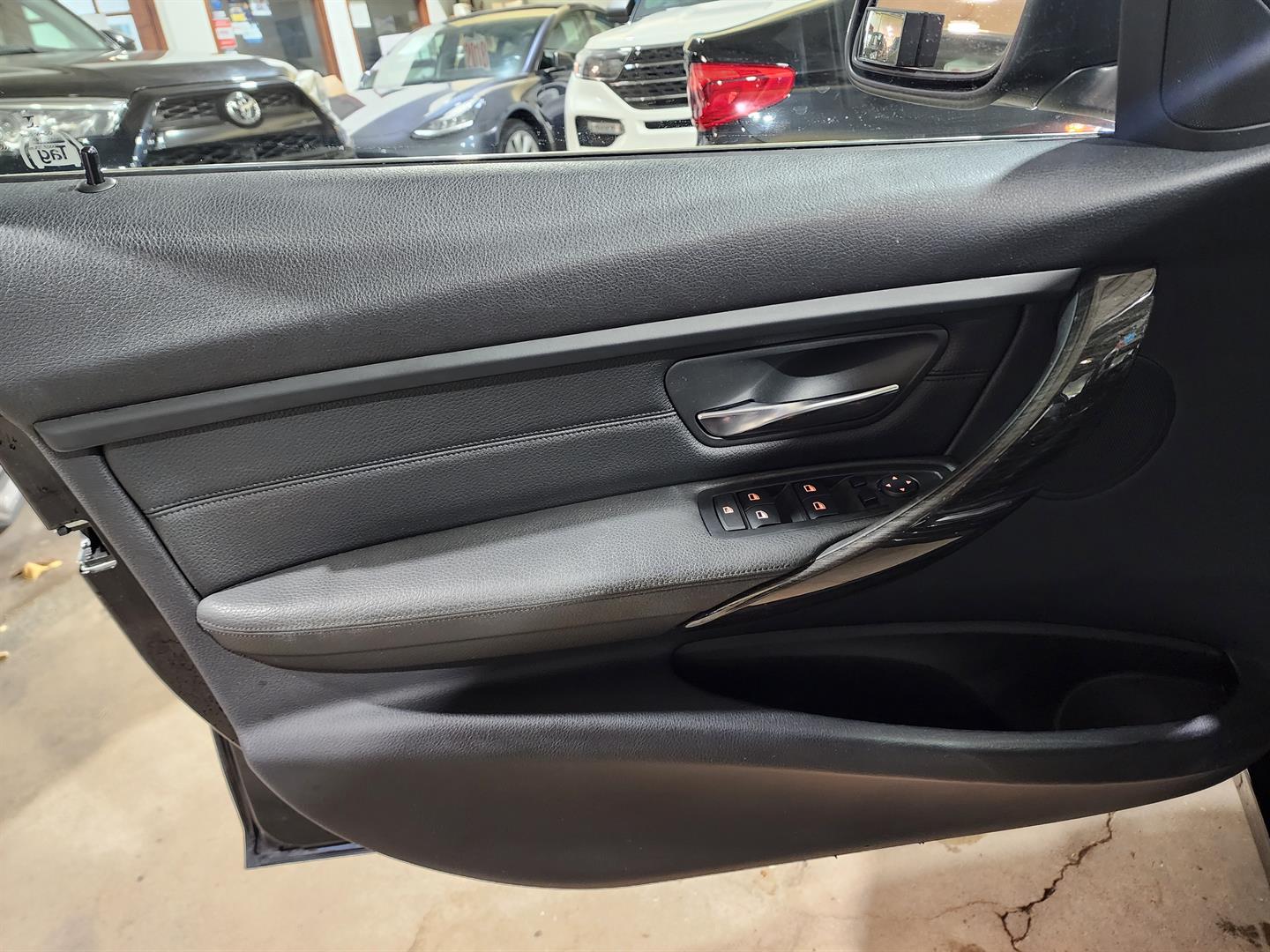 bmw Série 3 2015 - 12