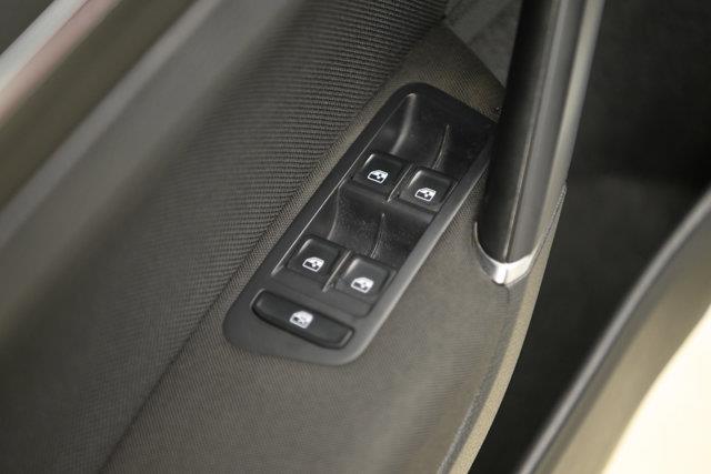 volkswagen Golf GTI 2019 - 10