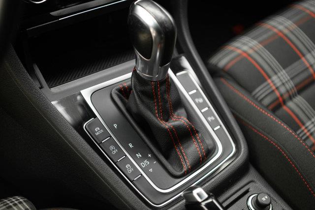 volkswagen Golf GTI 2019 - 12