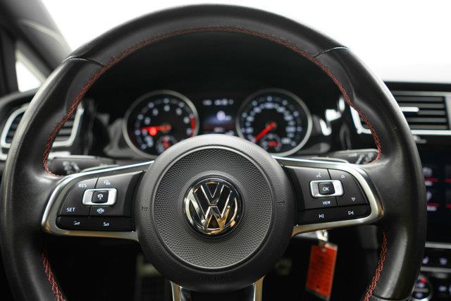 volkswagen Golf GTI 2019 - 17