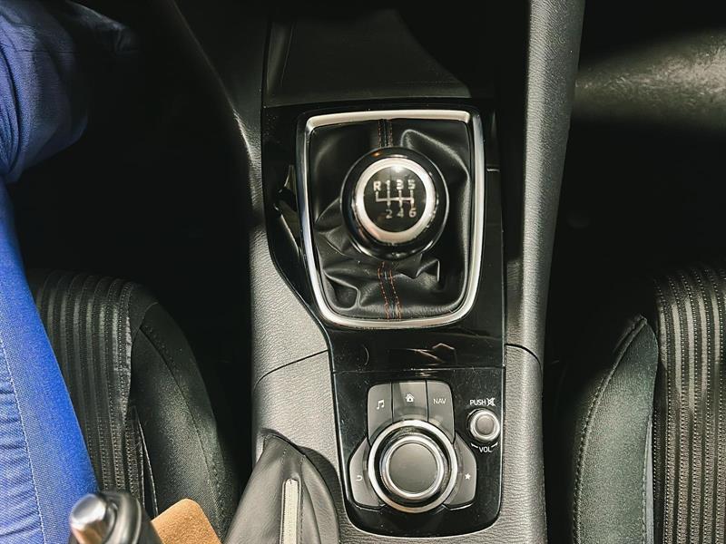 mazda Mazda3 2014 - 19