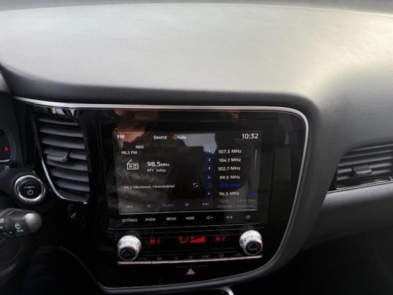 mitsubishi Outlander PHEV 2020 - 17