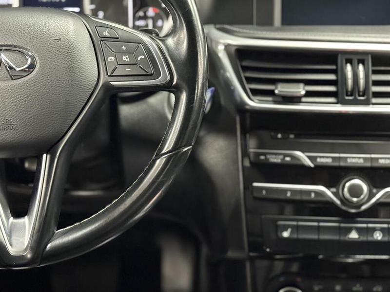 infiniti QX30 2017 - 13