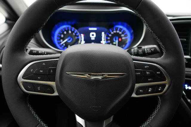 chrysler Pacifica 2025 - 16