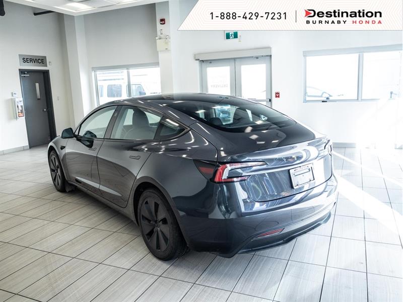 tesla Model 3 2024 - 10