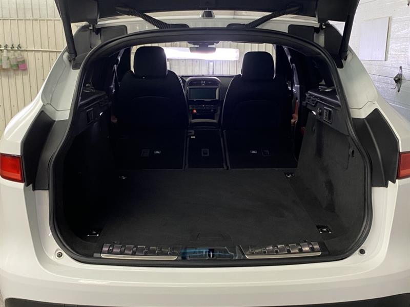 jaguar F-PACE 2020 - 38