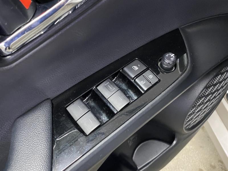 toyota Prius Prime 2020 - 32