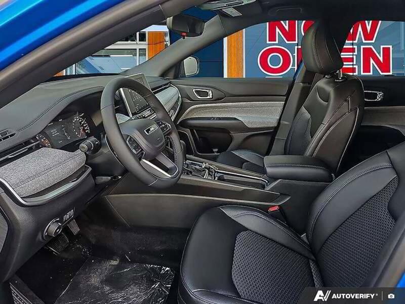 jeep Compass 2026 - 13