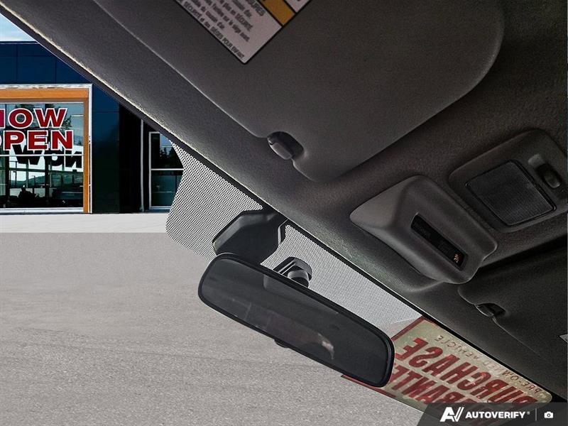 mitsubishi Mirage 2023 - 21