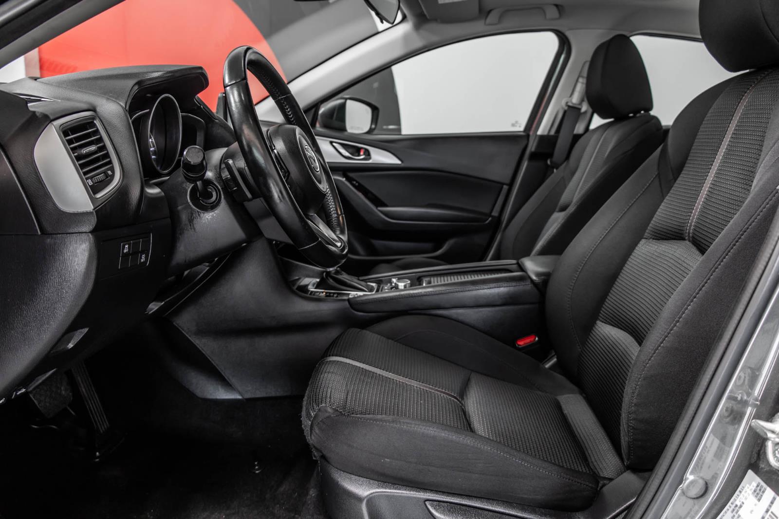 mazda Mazda3 Sport 2018 - 22