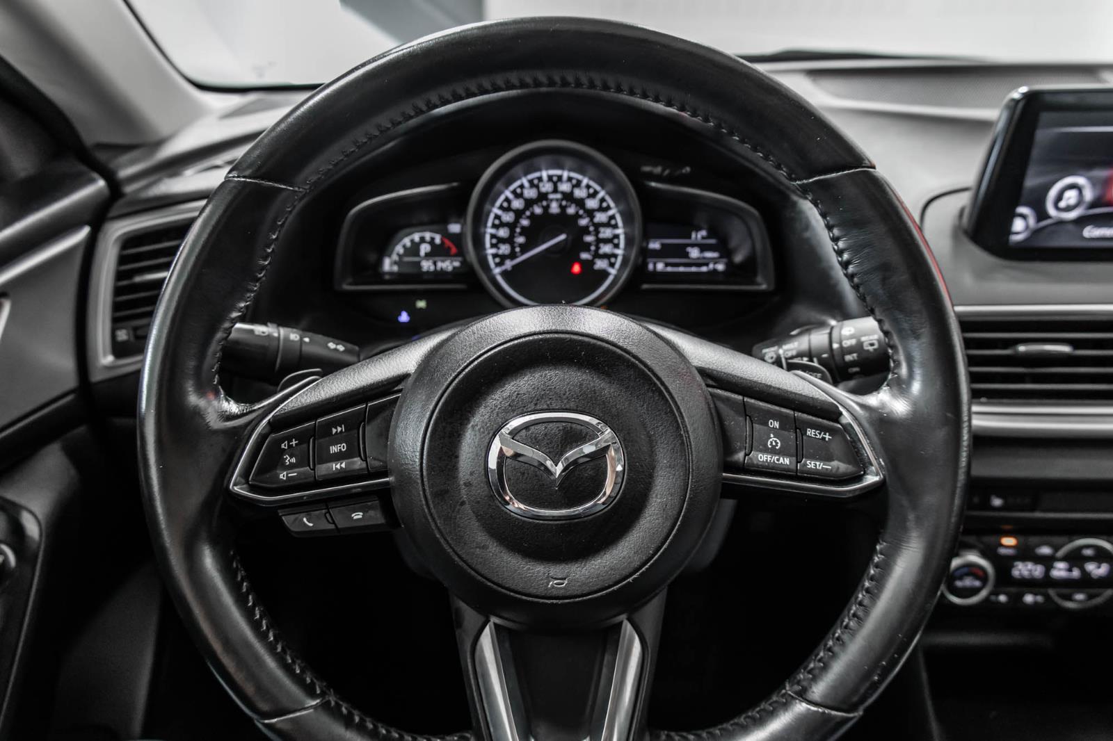 mazda Mazda3 Sport 2018 - 25