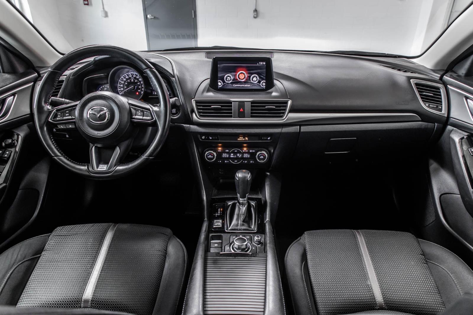 mazda Mazda3 Sport 2018 - 39