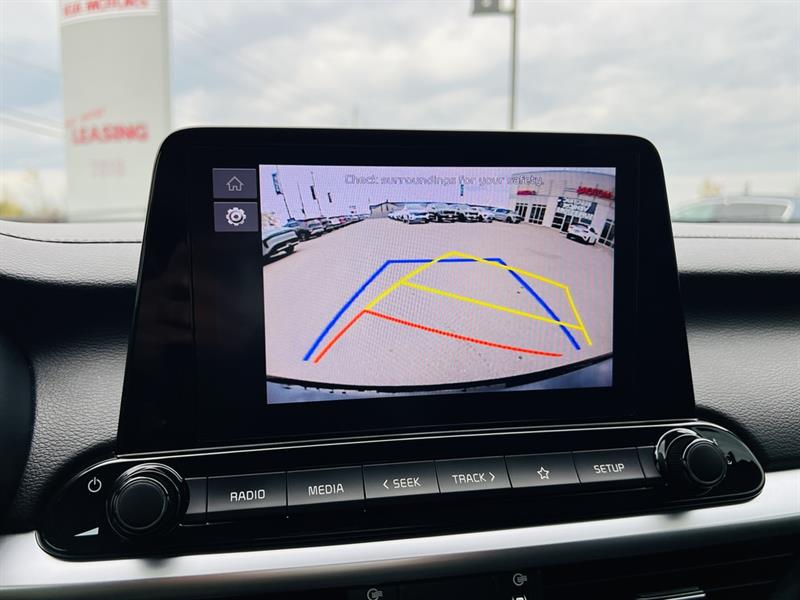 kia Forte5 2023 - 37