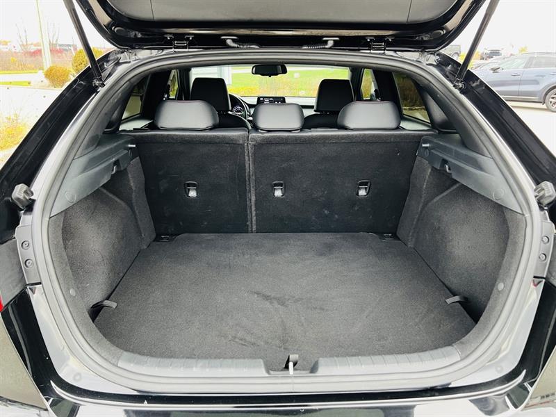 kia Forte5 2023 - 48