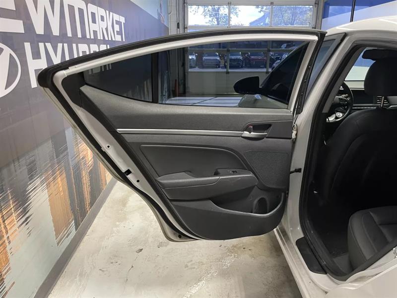 hyundai Elantra 2020 - 11