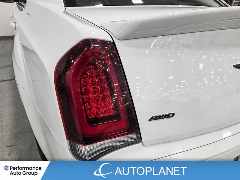 chrysler 300S 2023 - 13