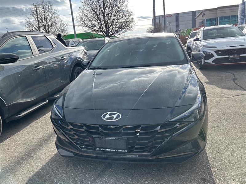 hyundai Elantra 2022 - 2