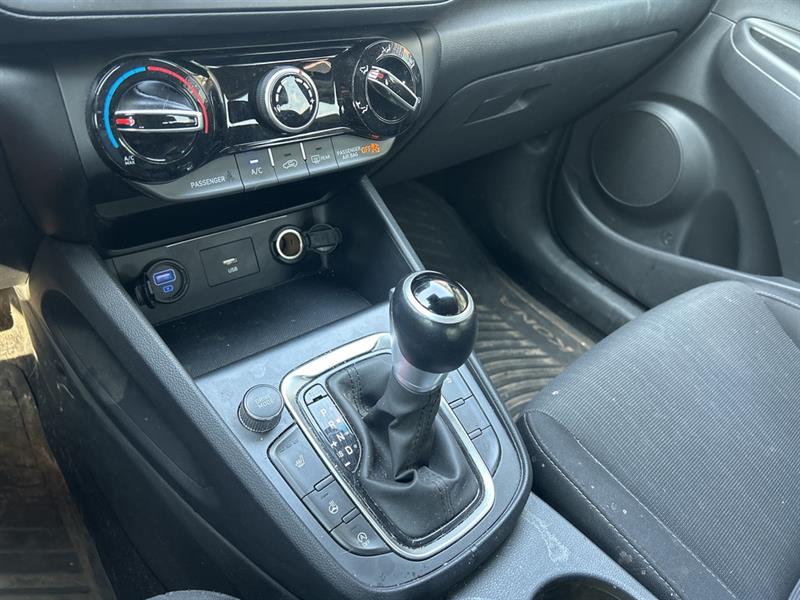 hyundai Kona 2023 - 16