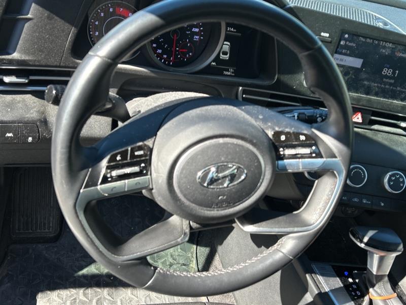 hyundai Elantra 2023 - 12