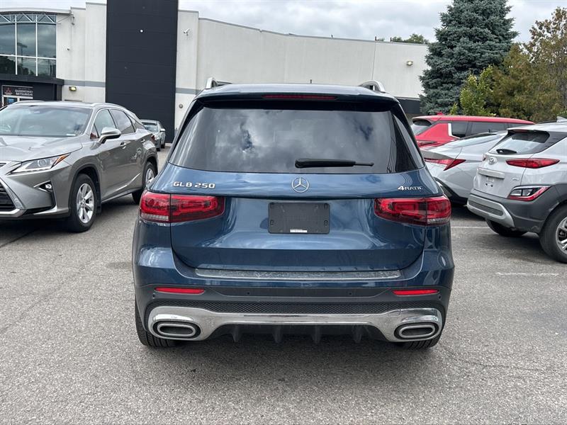 mercedes-benz GLB250 2022 - 6