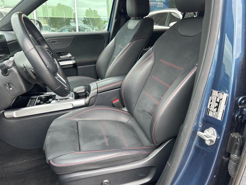 mercedes-benz GLB250 2022 - 10