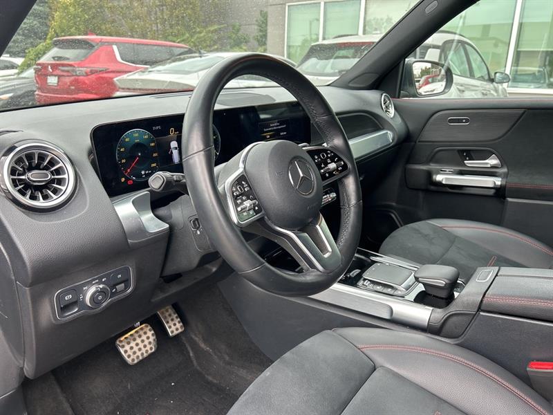 mercedes-benz GLB250 2022 - 11