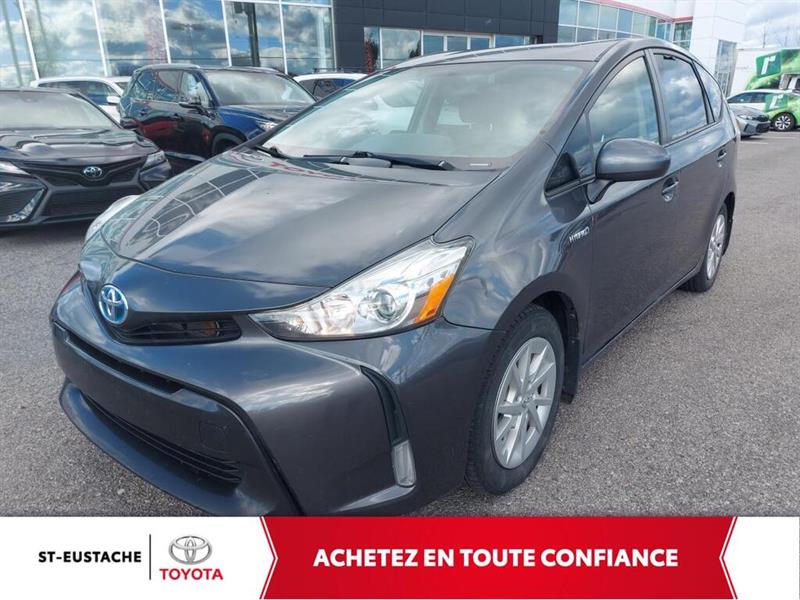 toyota Prius V 2017