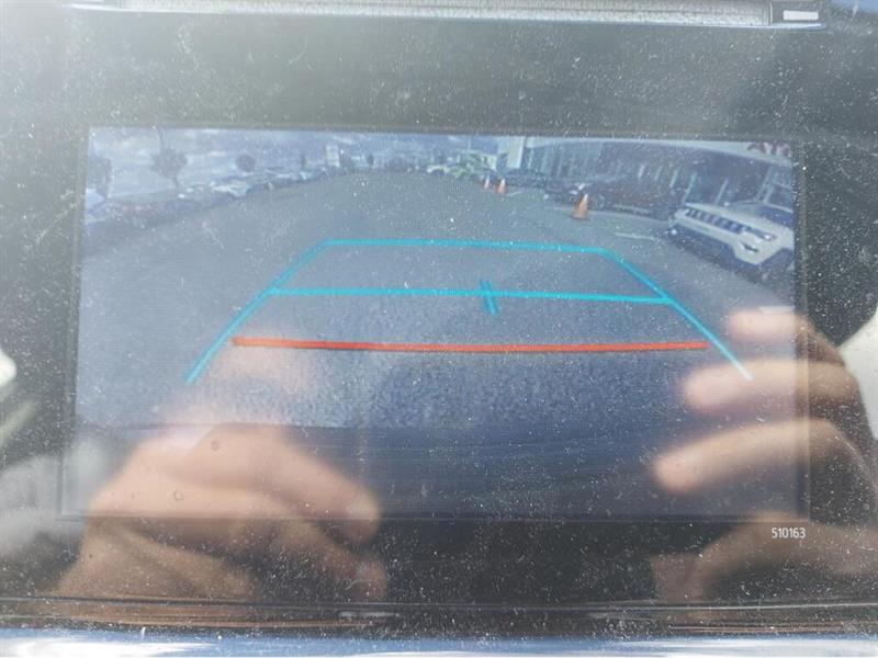 toyota Prius V 2017 - 24