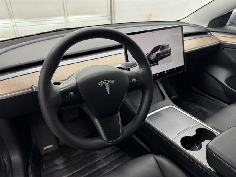 tesla Model 3 2022 - 18