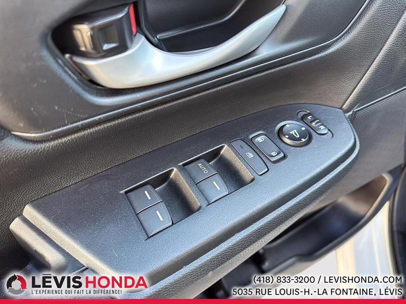 honda CR-V LX AWD 2019 - 17