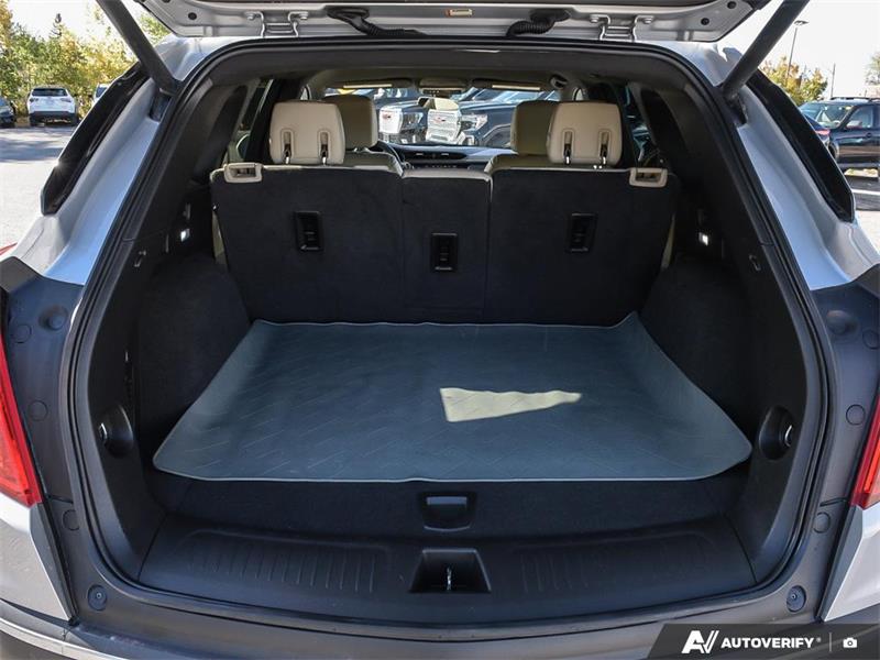 cadillac XT5 2017 - 12