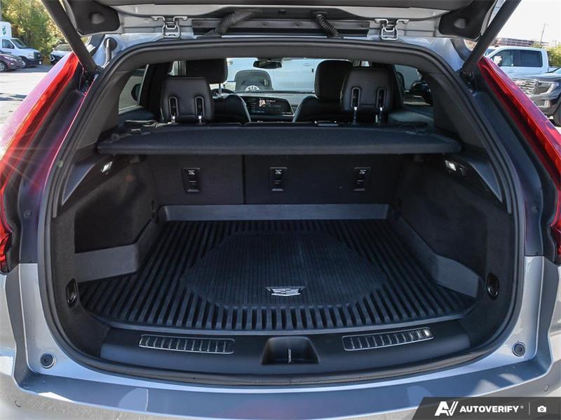 cadillac XT4 2024 - 12