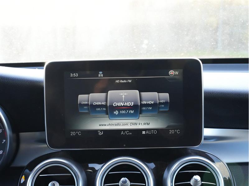 mercedes-benz GLC 2019 - 17