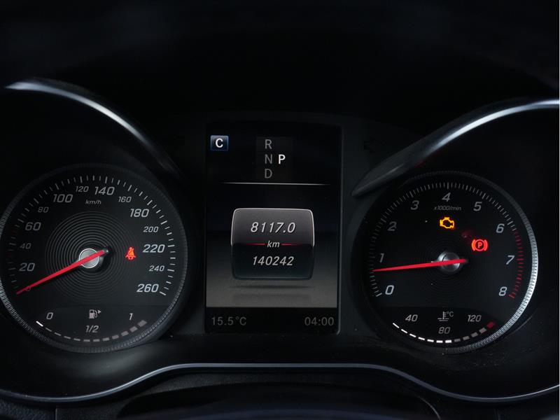 mercedes-benz GLC 2019 - 27