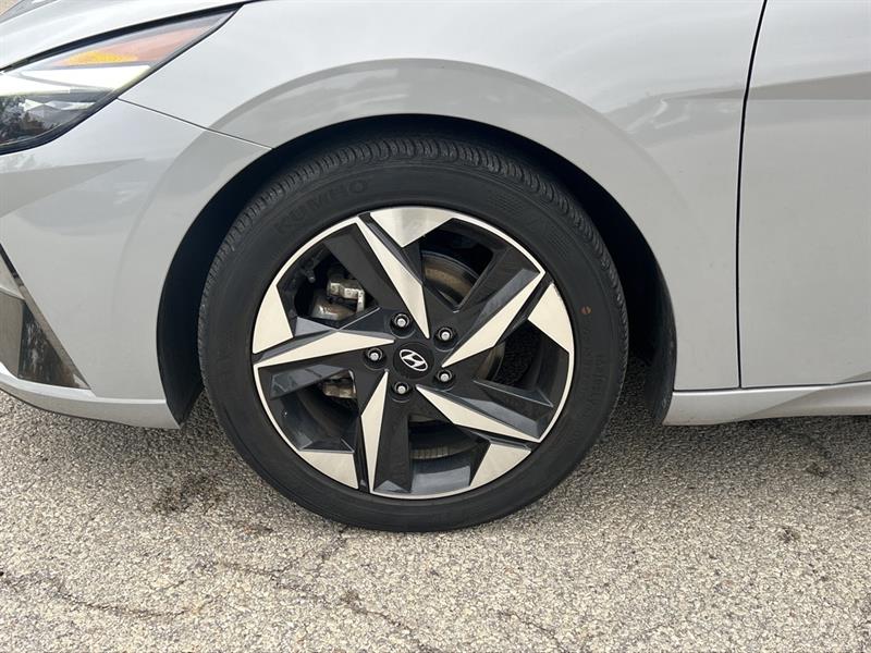 hyundai Elantra 2022 - 2