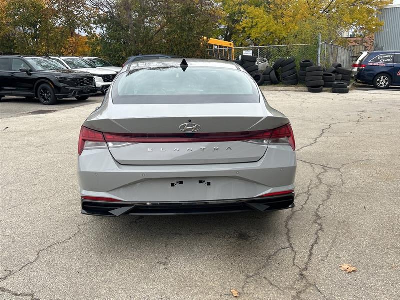 hyundai Elantra 2022 - 5