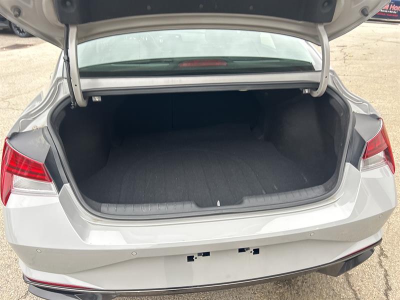 hyundai Elantra 2022 - 10
