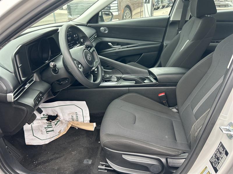 hyundai Elantra 2023 - 12