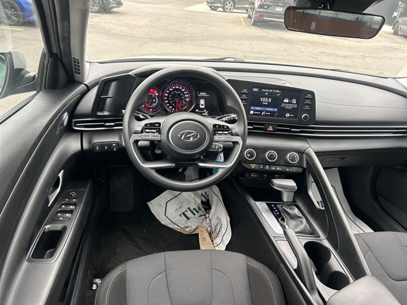hyundai Elantra 2023 - 13
