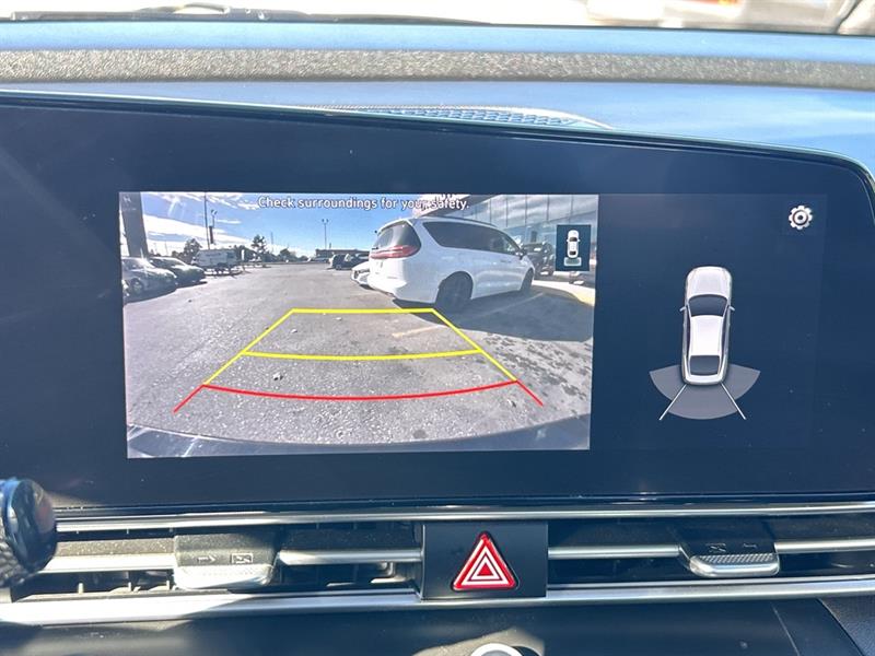 hyundai Elantra 2022 - 17