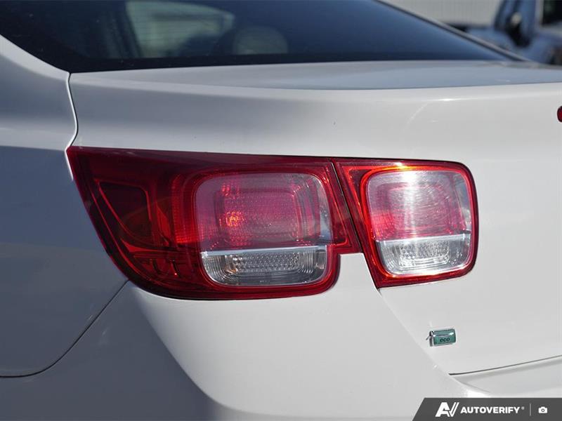 chevrolet Malibu 2015 - 14