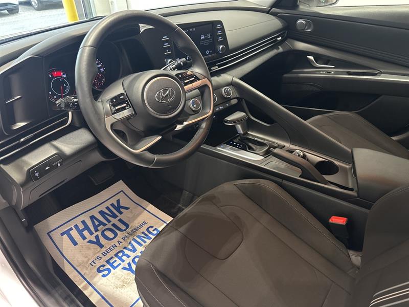 hyundai Elantra 2023 - 12