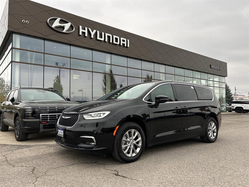 chrysler Pacifica 2025