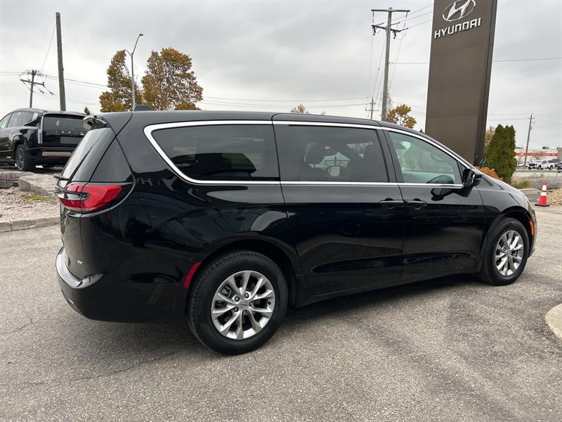 chrysler Pacifica 2025 - 5