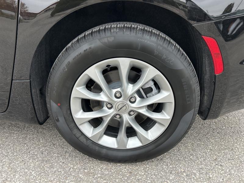 chrysler Pacifica 2025 - 10