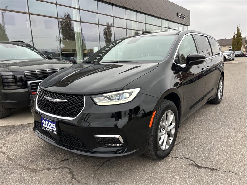 chrysler Pacifica 2025 - 2