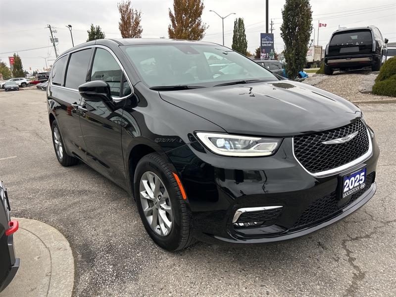 chrysler Pacifica 2025 - 4